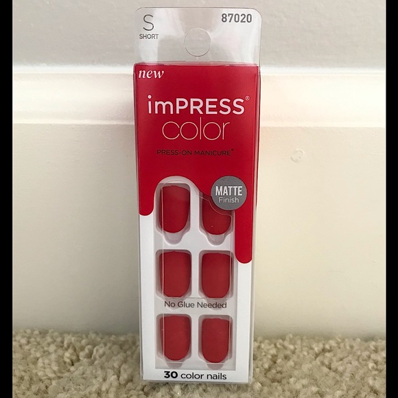 🆕🔥GEL NAILS BY IMPRESS BEAUTIFUL MATTE SEXY DEEP RED COLORED NO GLUE NEEDEDNWT - Picture 3 of 9